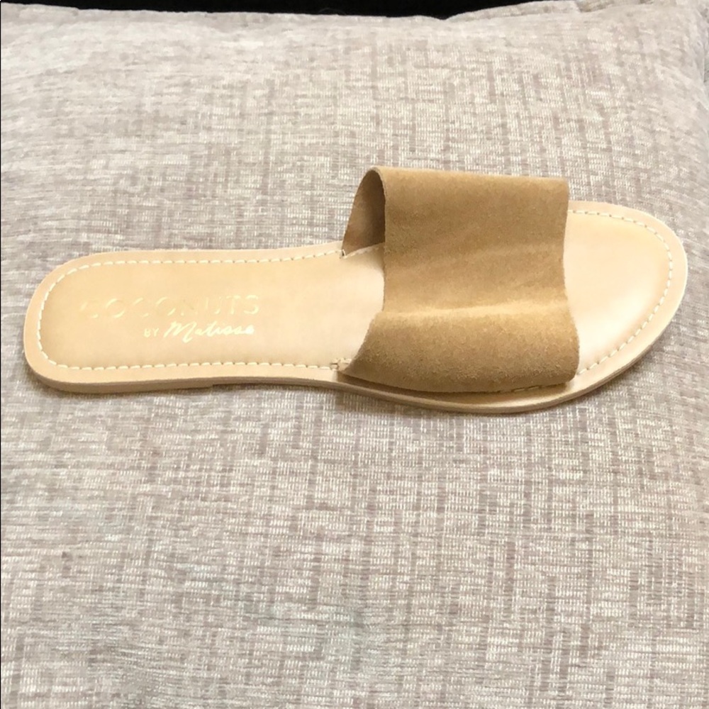 Coconuts by Matisse Slide
